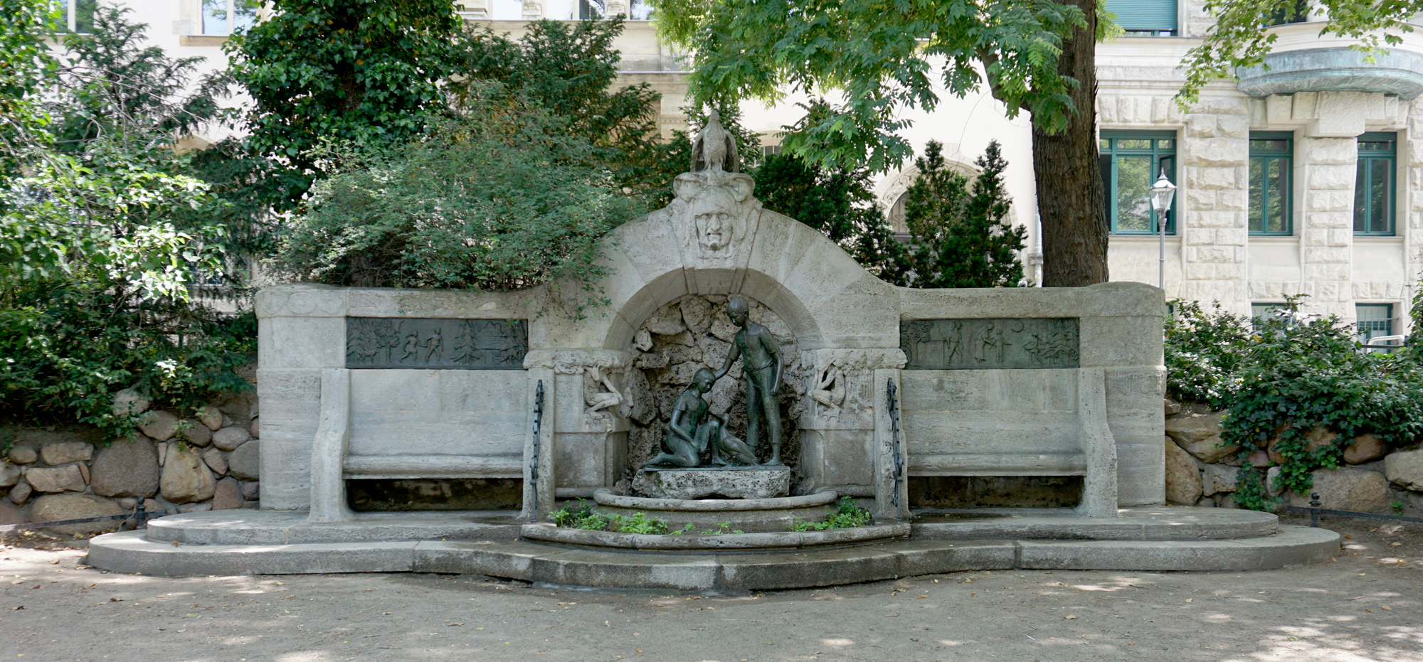 Märchenbrunnen