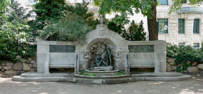 Märchenbrunnen